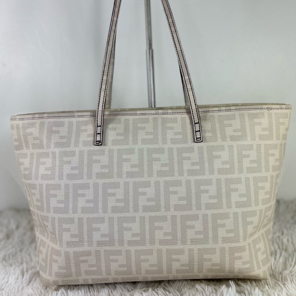 FENDI TOTE BAG
